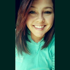 Meet your Posher, Sahara